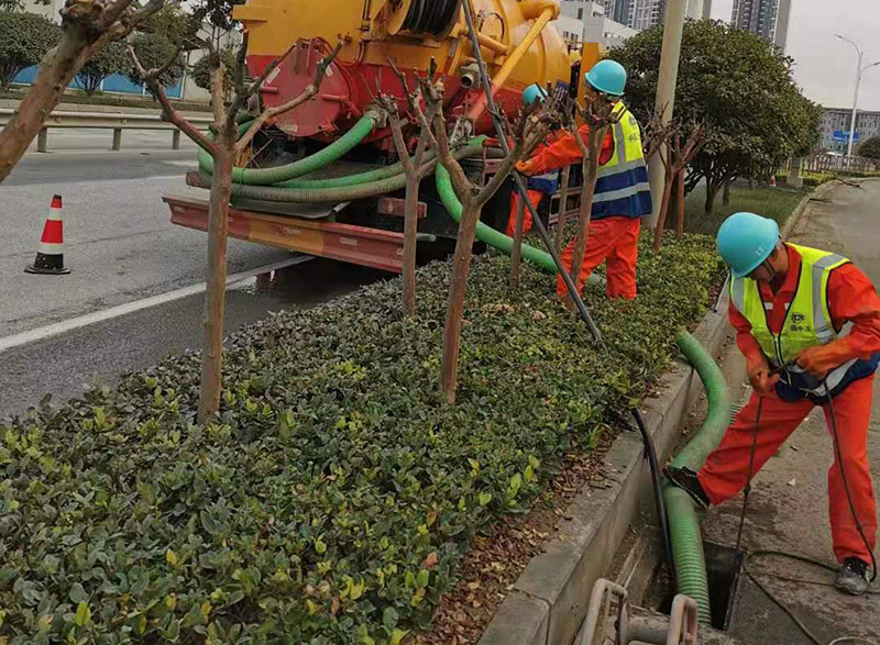 余江市政管道清淤